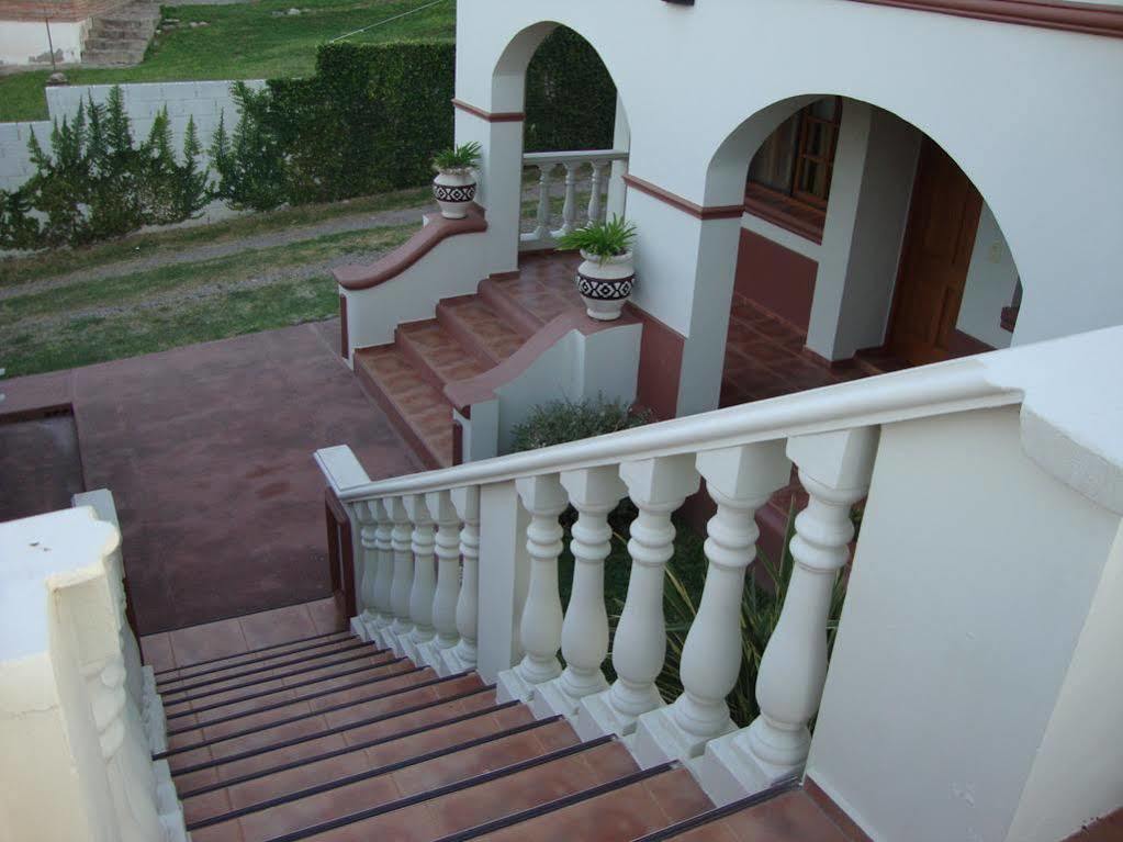 Posada Del Infinito Capilla del Monte Buitenkant foto